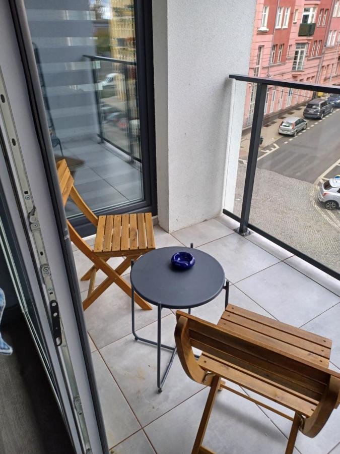 Centrum Apartament Z Parkingiem Estetino Exterior foto